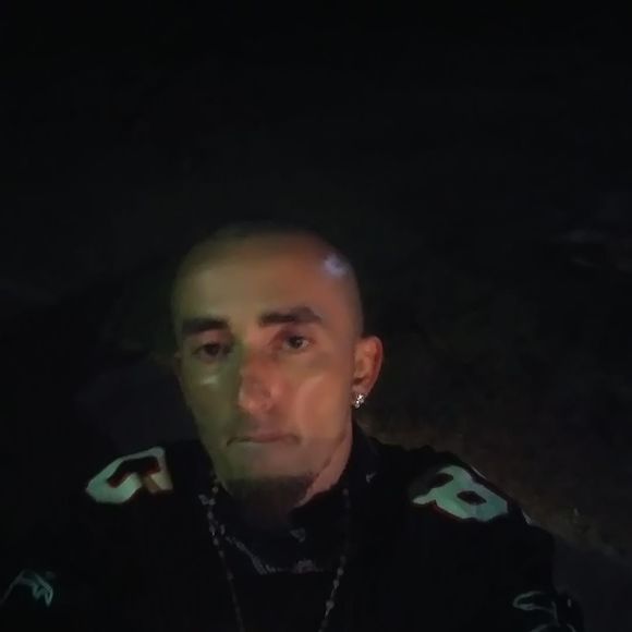 Meet your Posher, Kevin - Picture 1 of 1